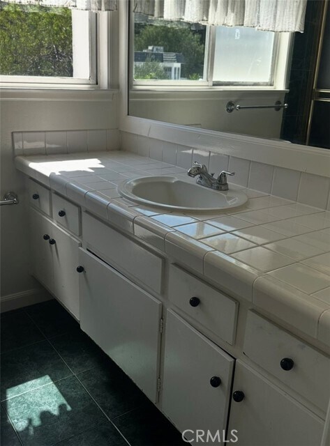 Building Photo - 17041 Escalon Dr