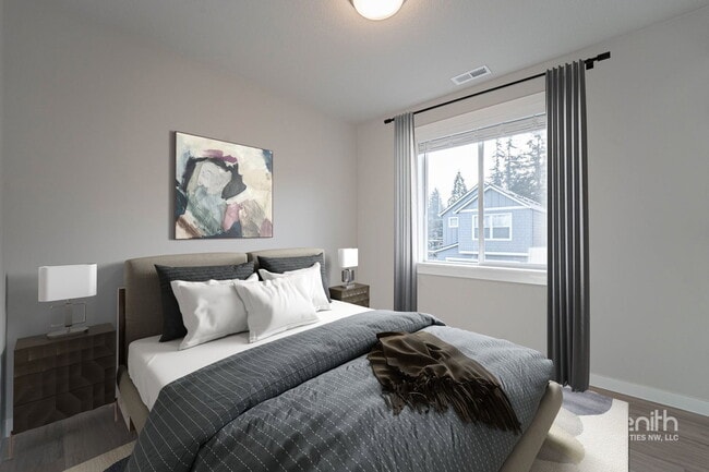 Building Photo - 4916 NE 2nd Ct