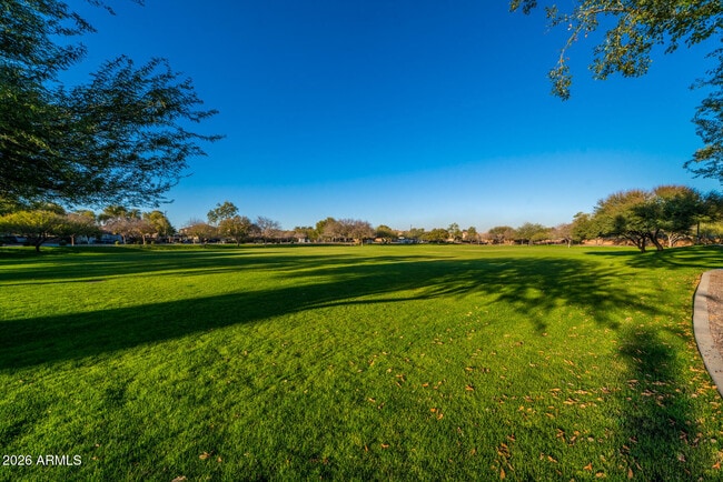 Building Photo - 2681 E Hampton Ln