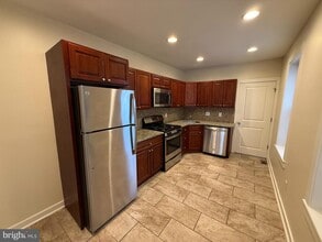 Building Photo - 1249 W College Ave