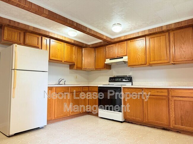 Building Photo - 212 N Shipley St