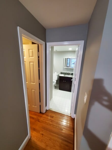 Master Bedroom Bathroom - 2603 Douglass Pl SE