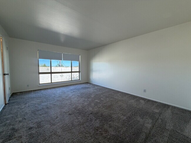 Building Photo - ~September Rent Free~ Spacious 2-Bedroom Condo in DTC with Fireplace, Private Patio & In-Unit Lau...