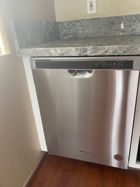 dishwasher - 5811 Whitnall Hwy