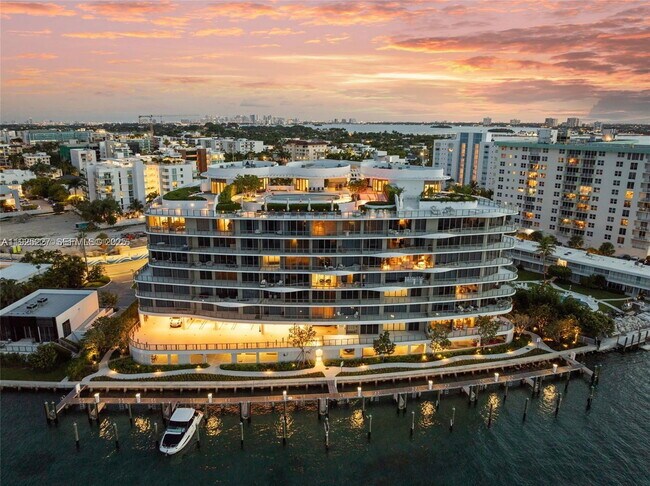 Building Photo - 1135 103rd St