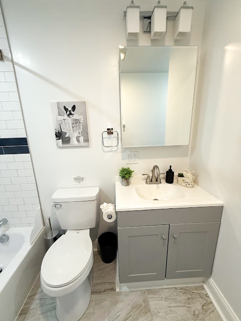 main bathroom - 12 Nashua St