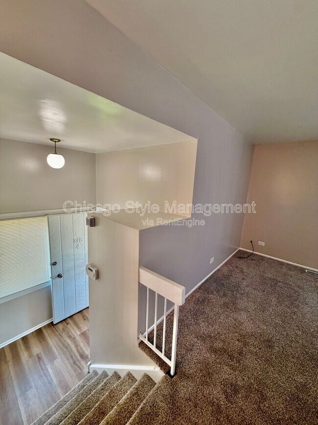 Building Photo - 748 Manteca Ct