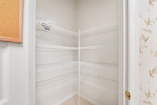 Building Photo - 7013 NW 50th Terrace