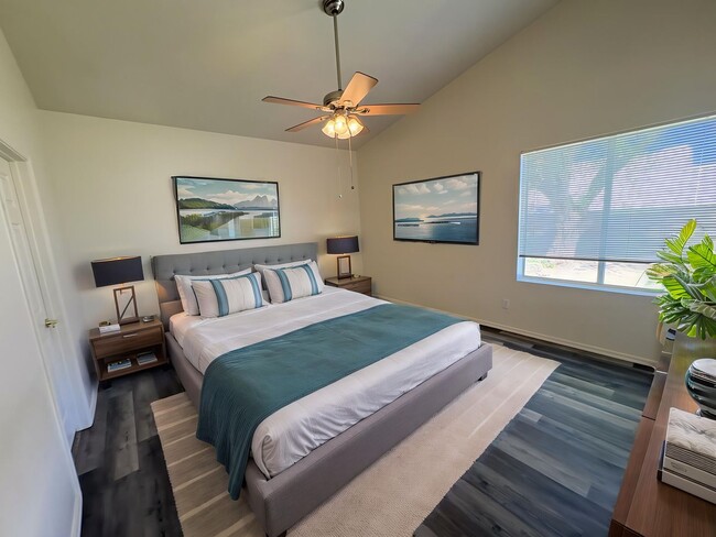 Building Photo - Great eastside location pet friendly