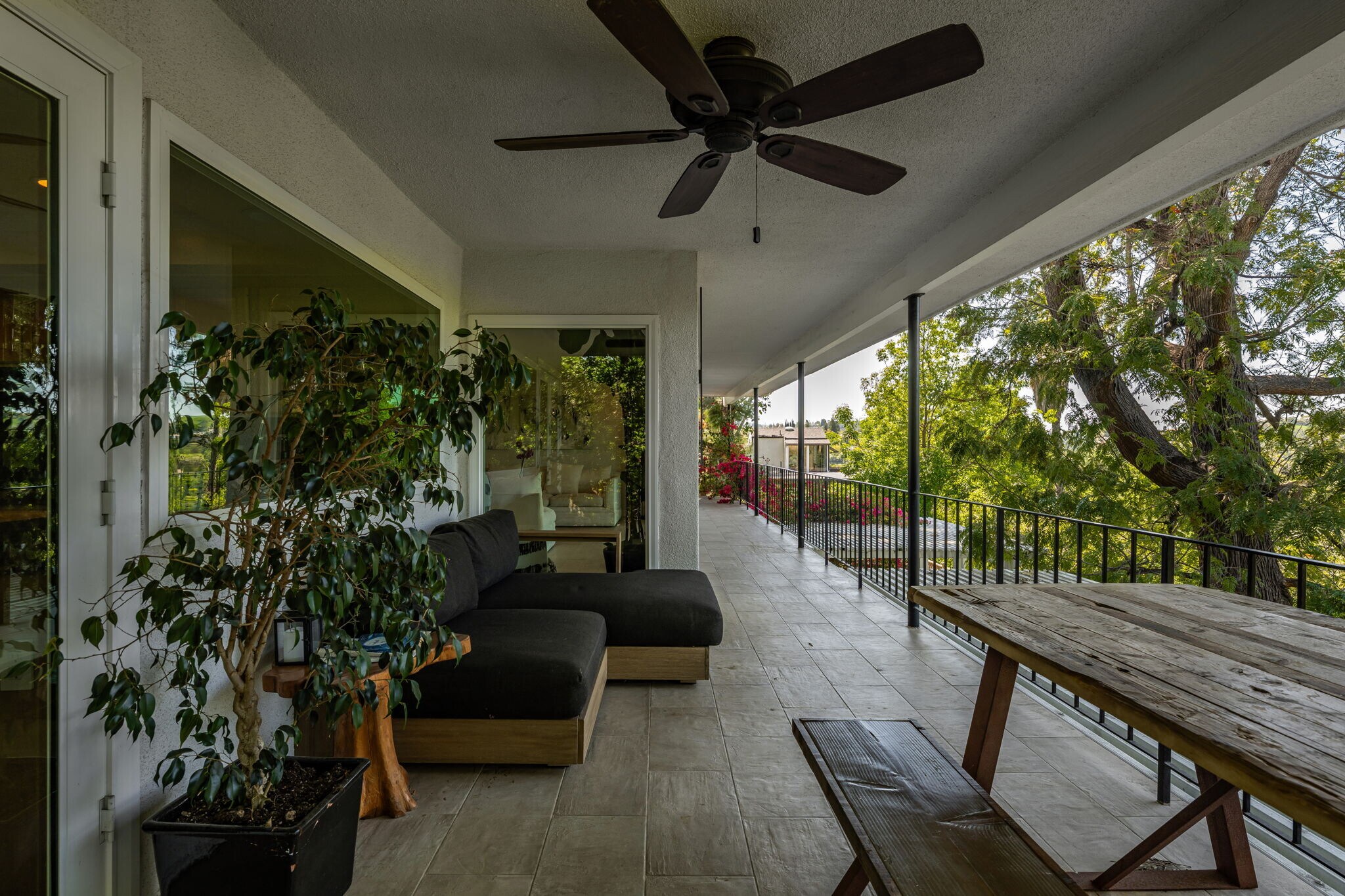 Building Photo - 4781 Galendo St