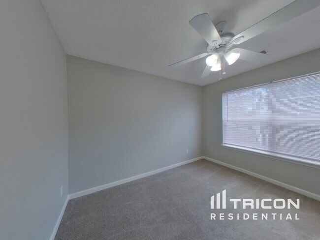 Building Photo - 308 Foxport Dr