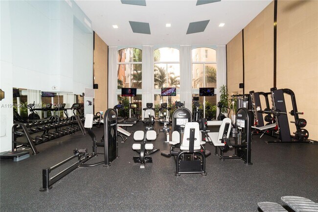 Building Photo - 17125 N Bay Rd