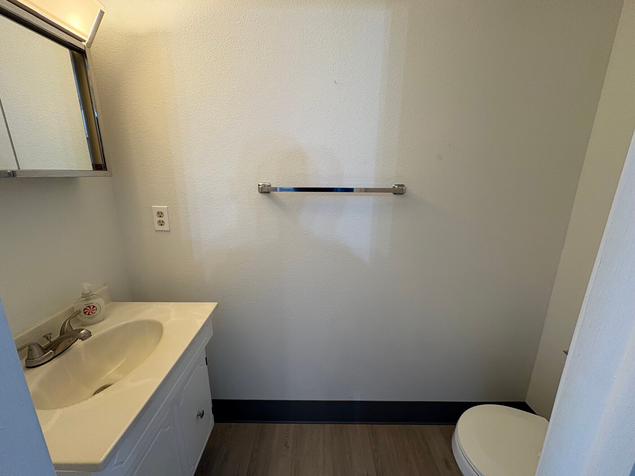 Building Photo - 5505 Mansfield Ct