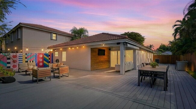 Building Photo - 10246 NW 57th Terrace