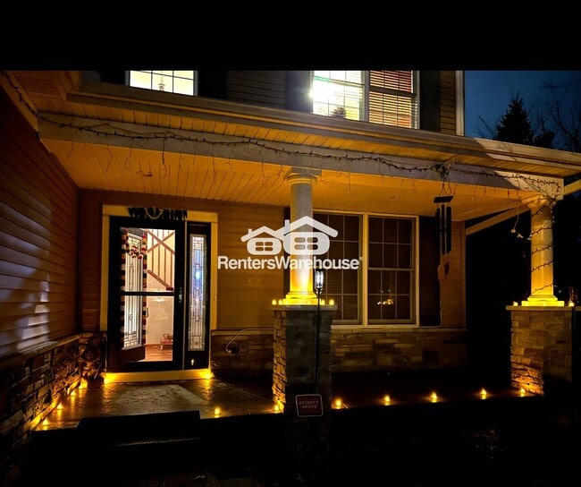 Building Photo - 15420 Plumstone Dr