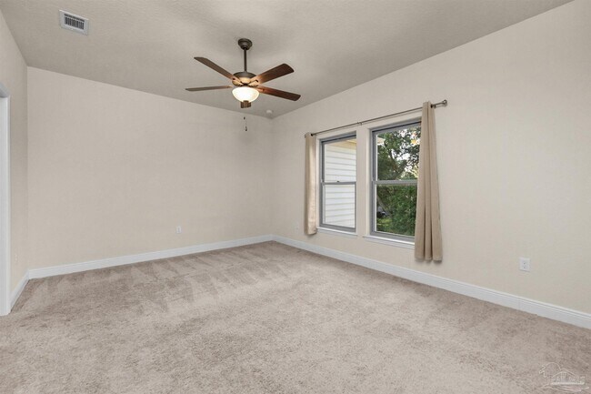 Building Photo - 5069 Peach Dr