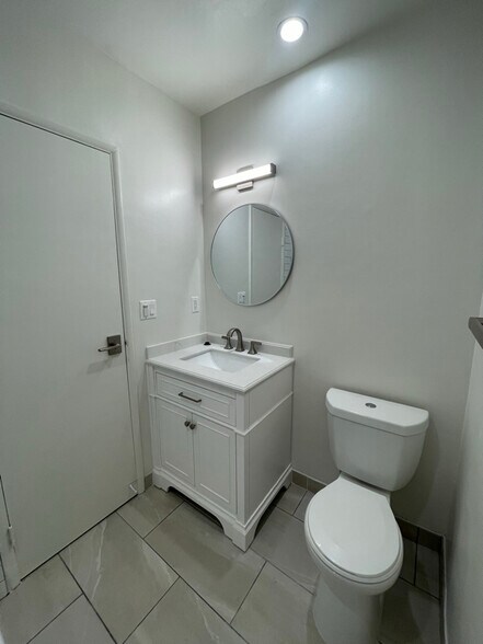 Building Photo - 1021 Michigan Ave