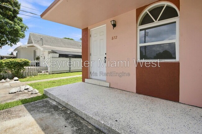 Building Photo - 872 NW 108th St