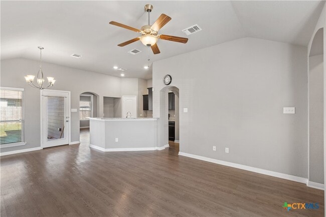 Building Photo - 1231 Kiskadee Branch Dr