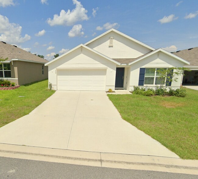 Primary Photo - 668 SE 65th Ave