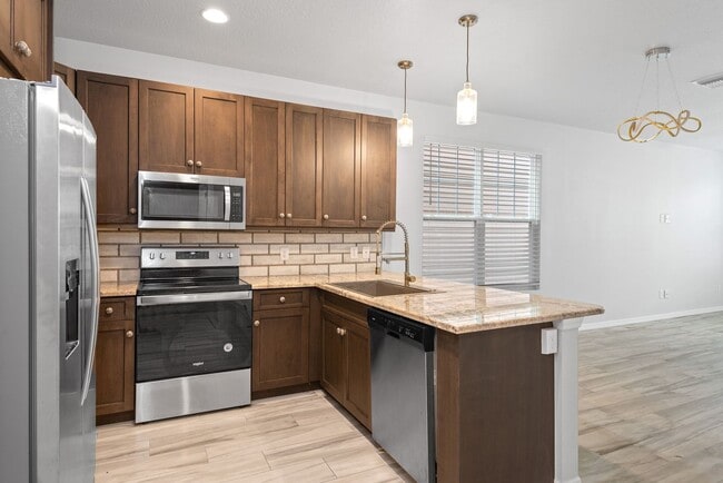 Building Photo - Adorable Home in Casselberry for Lease