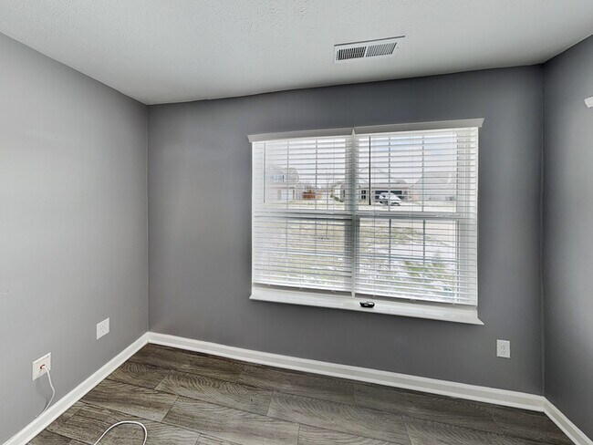 Building Photo - 8145 Ambrosia Ln