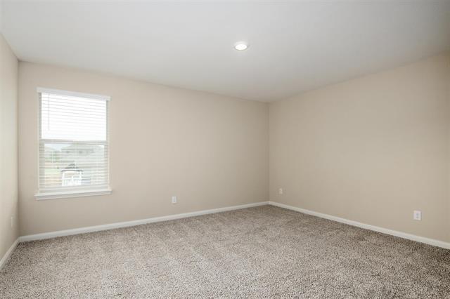 Building Photo - 282 Moonstone Way