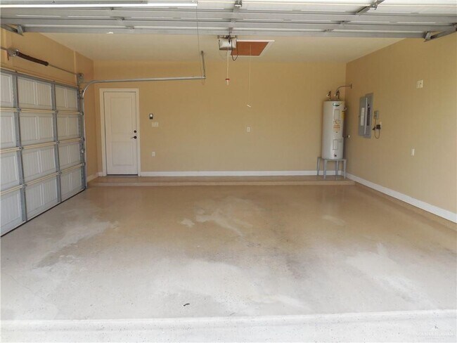 Building Photo - 35 N 23rd St