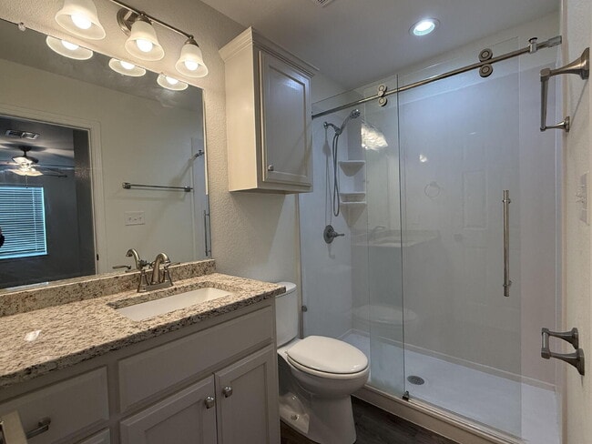 Building Photo - Charming 3-Bedroom, 2-Bath Duplex in Waco ...