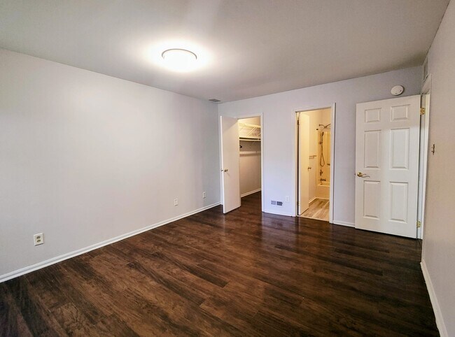 Building Photo - 1603 Britton Pl