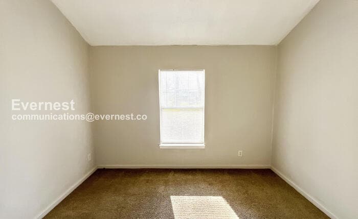 Building Photo - 2614 N Orchard Knob Ave