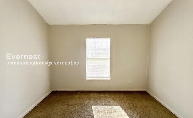 Building Photo - 2614 N Orchard Knob Ave