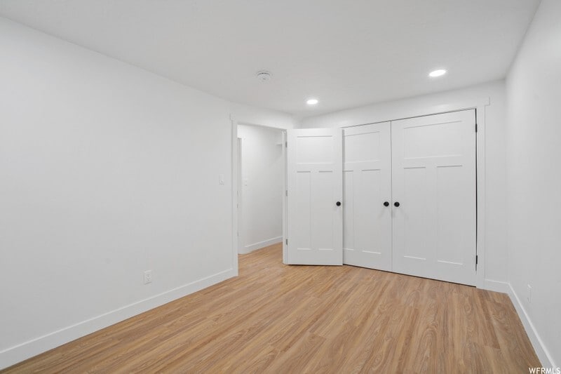 Building Photo - 5590 S Edgewood Cir