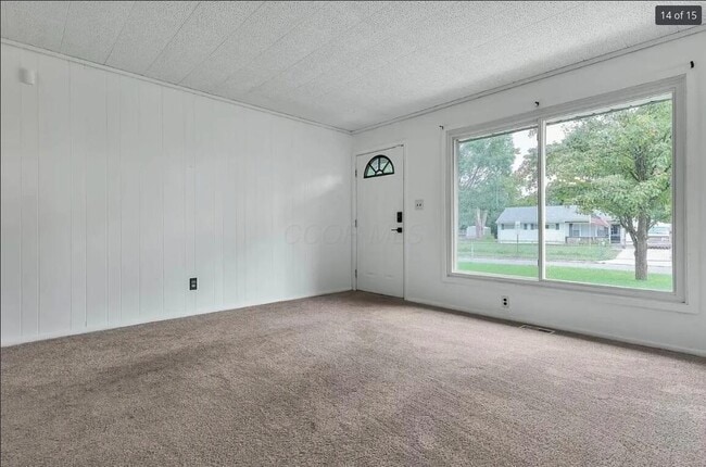 Building Photo - 1644 Eastbrook Dr S