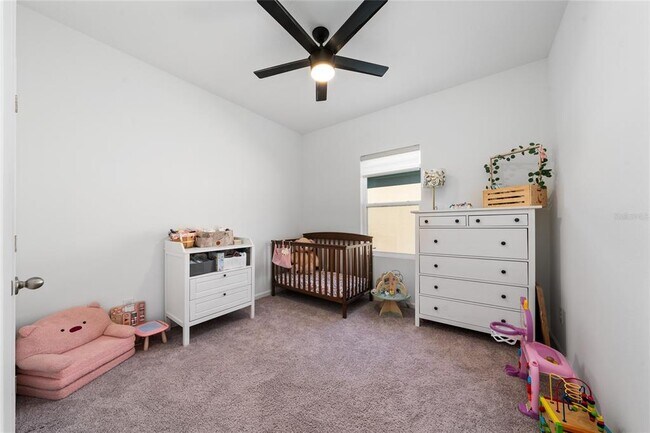 Building Photo - 1485 Effra Wy