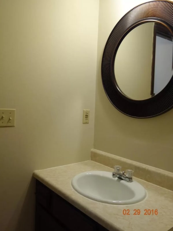 Building Photo - 16109 W 141st Terrace