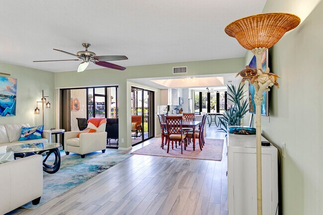 Primary Photo - 16997 Waterbend Dr