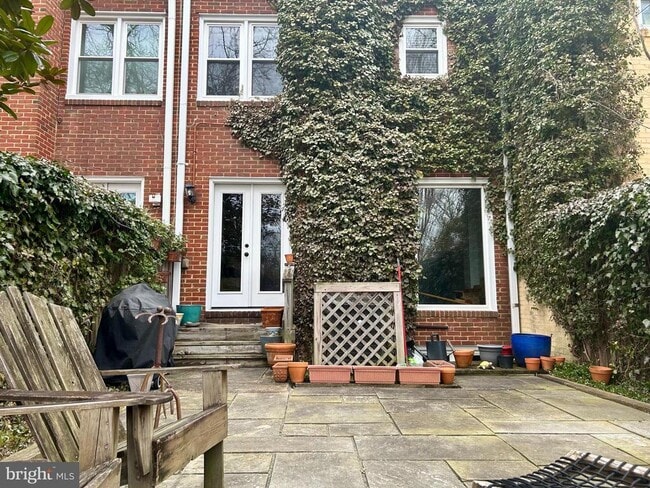 Building Photo - 4416 Lingan Rd NW