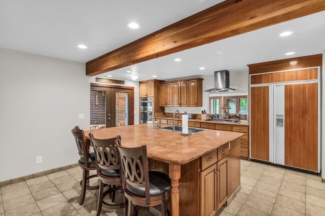 Building Photo - Luxury Mountain Home in Thaynes Canyon