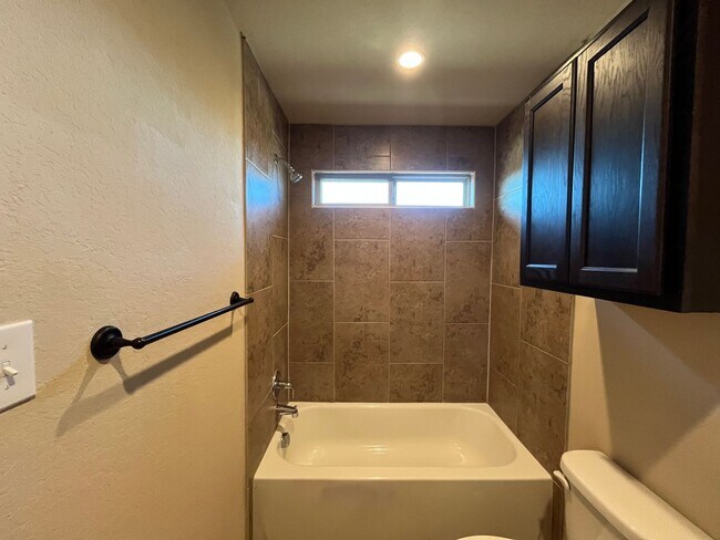 Building Photo - 13903 Annas Way #102, San Antonio, TX. 78233