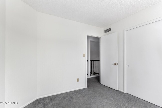 Building Photo - 3829 W Camino Del Rio