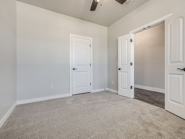 Building Photo - Stunning Brand New Build + Deerk Creek Sch...