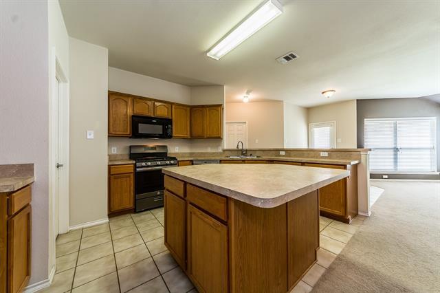 Building Photo - 9924 Wild Ginger Dr