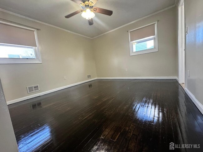 Building Photo - 1108 Frank St