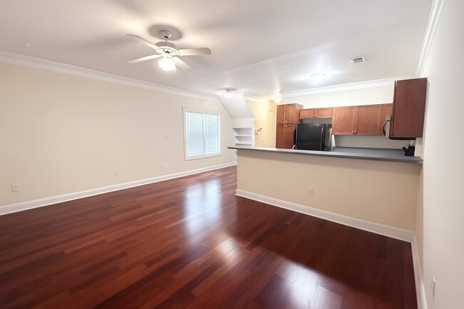 Building Photo - PRE-LEASING FOR FALL 2026!