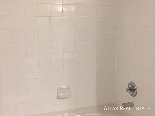 Building Photo - 18252 E 52nd Ave