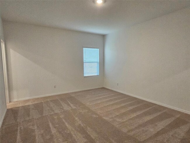 Building Photo - 128 Dollars Dr