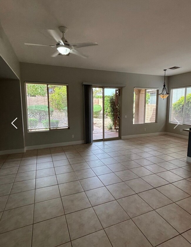 Building Photo - Stunning Single Story Home in Anthem Country Club with Casita