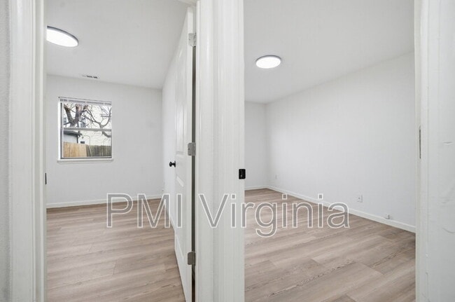 Building Photo - 2644 McKann Ave