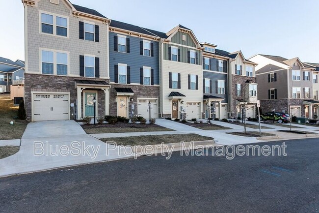 Primary Photo - 822 Oval Park Ln